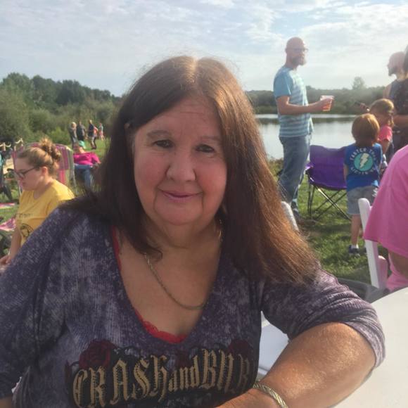 Meet your Posher, Marlene - Picture 1 of 1